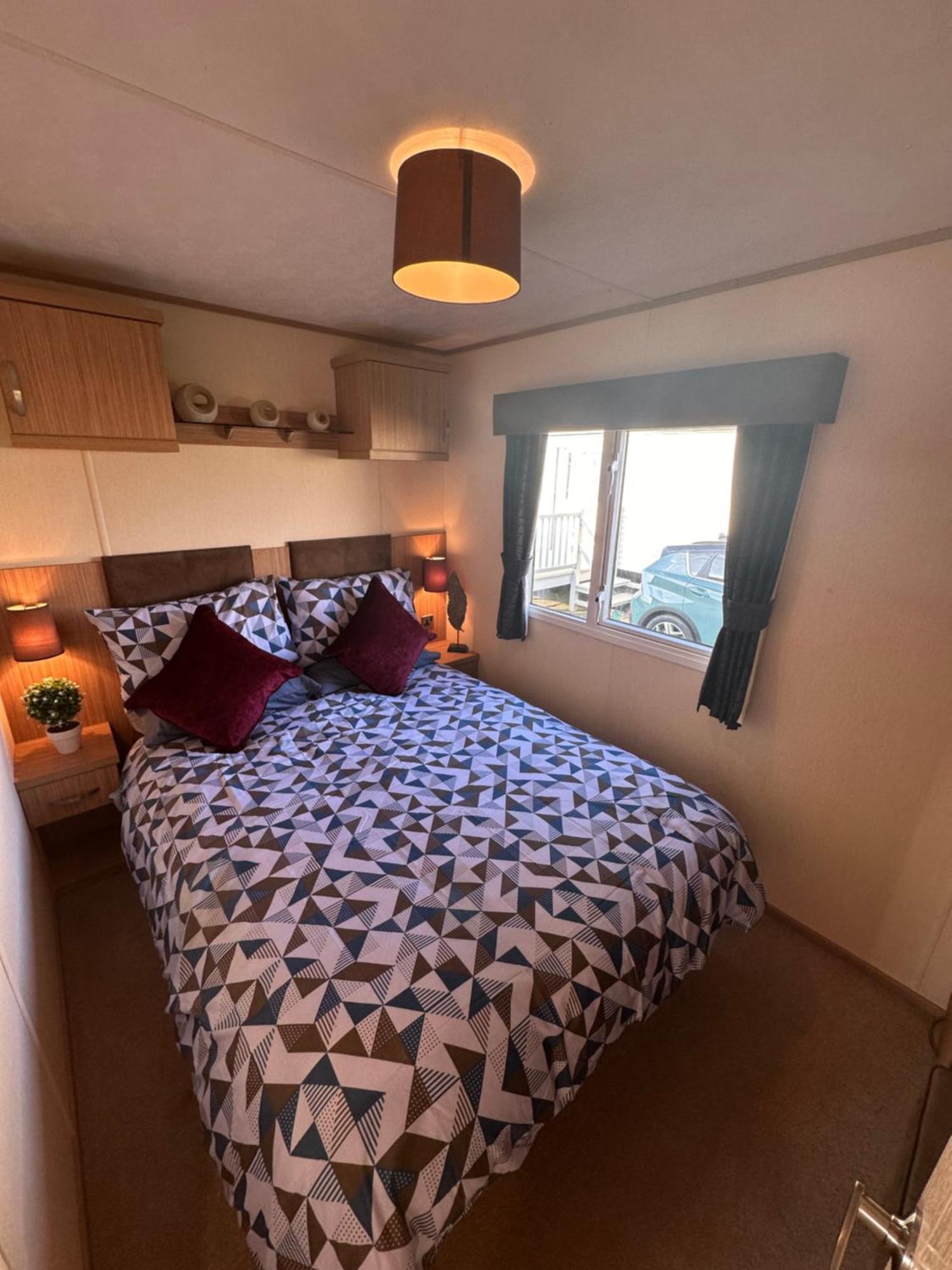8 Berth Waterside Ingoldmells Santanavan 8 C22 Exteriör bild